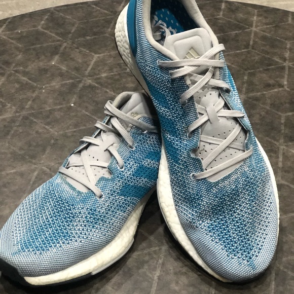 Addidas Ultra Boost - Picture 7 of 9